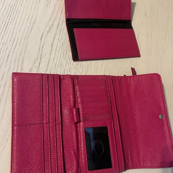 Pink guess wallet - Picture 4 of 6